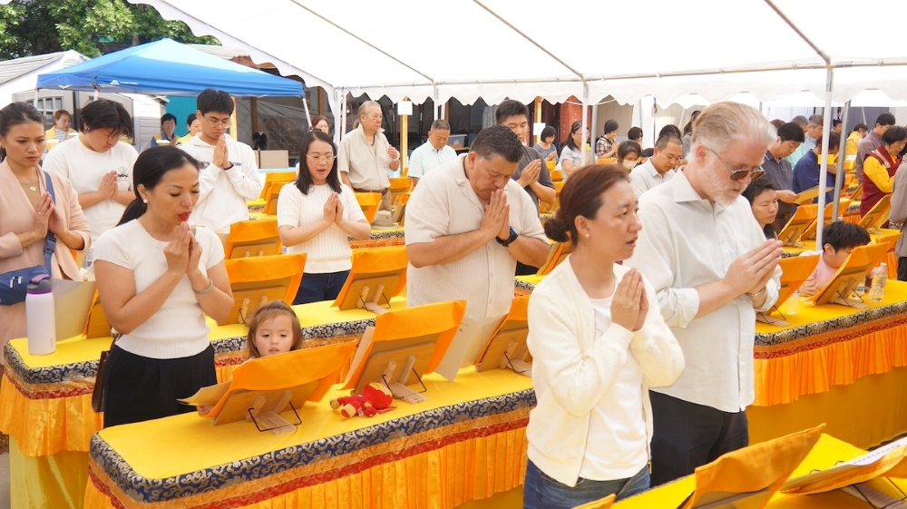 Dharma Assembly Honors Avalokiteshvara Bodhisattva’s Holy Birthday at Holy Miracles Temple – LA Wire-图片2